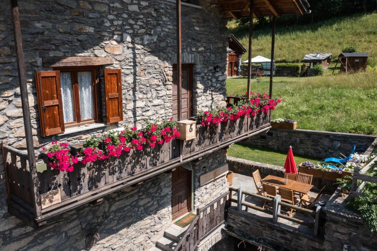 Casa Vacanze Grand-Haury Da Andrea 아르비에 외부 사진